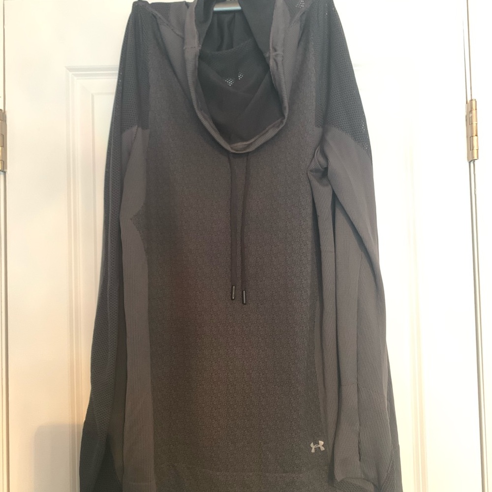 Under Armour long sleeve